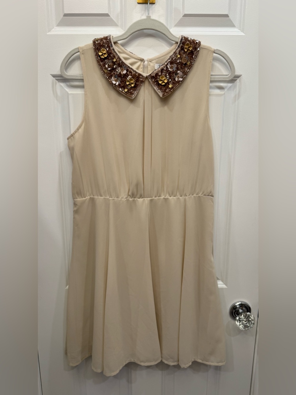 Pinky Cream Sleeveless Dress with Embellished Floral Collar